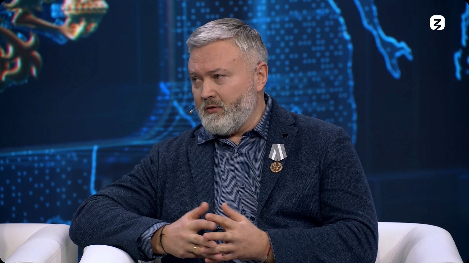 Трансляция из студии Российского общества «Знание».