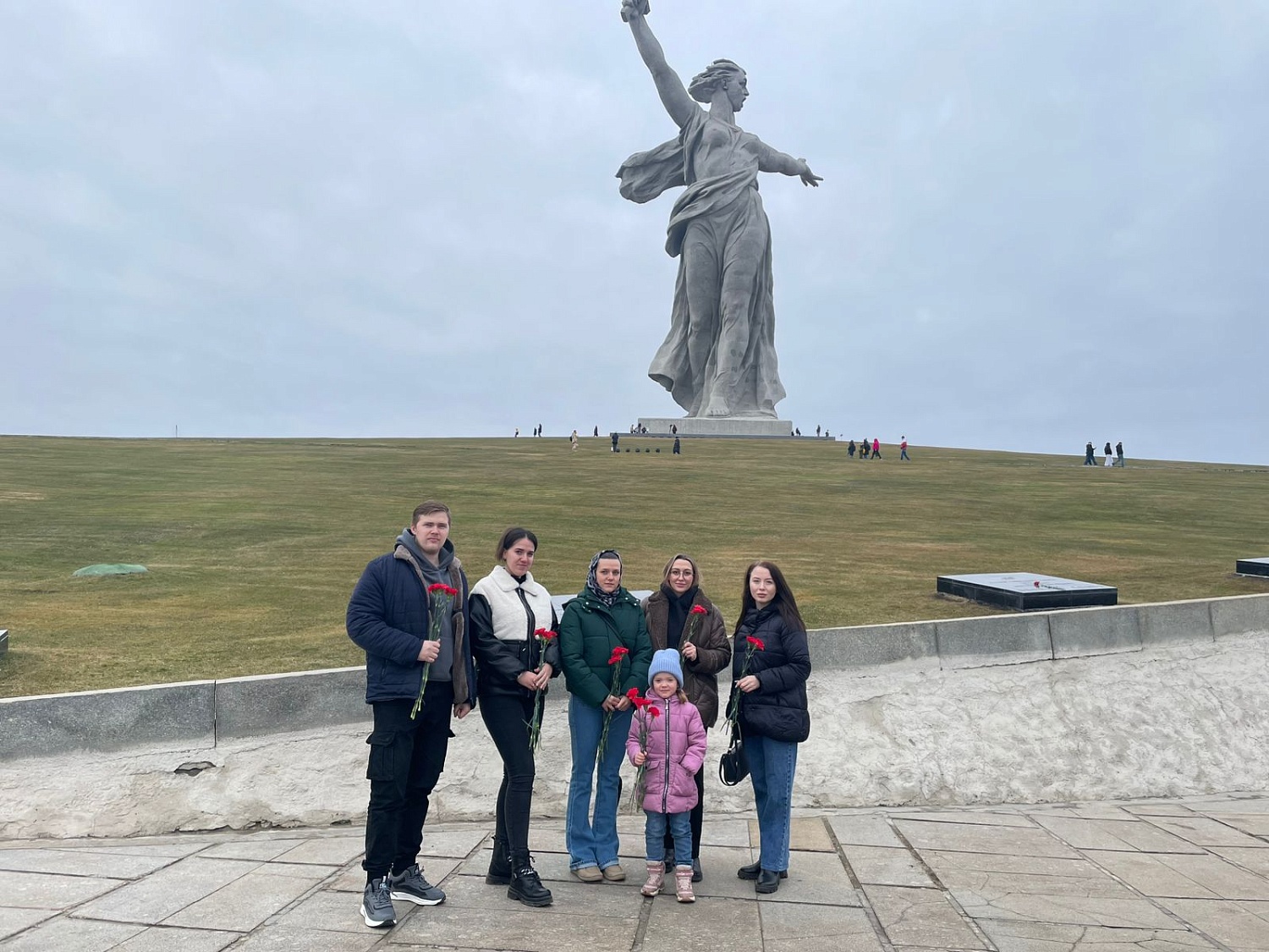 Вечная память и слава героям Сталинградской битвы! Мы помним!