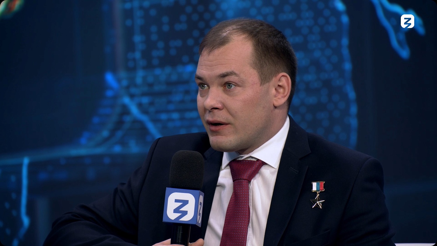 Трансляция из студии Российского общества «Знание».